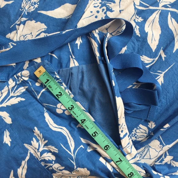 Old Navy floral knee length skirt size 6 - Picture 8 of 8